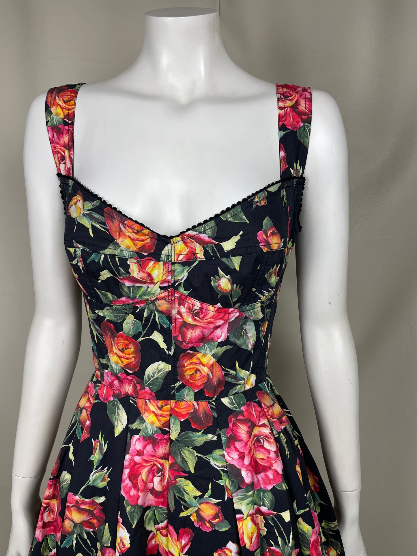Dolce & Gabbana 2000’s Floral Dress (M)