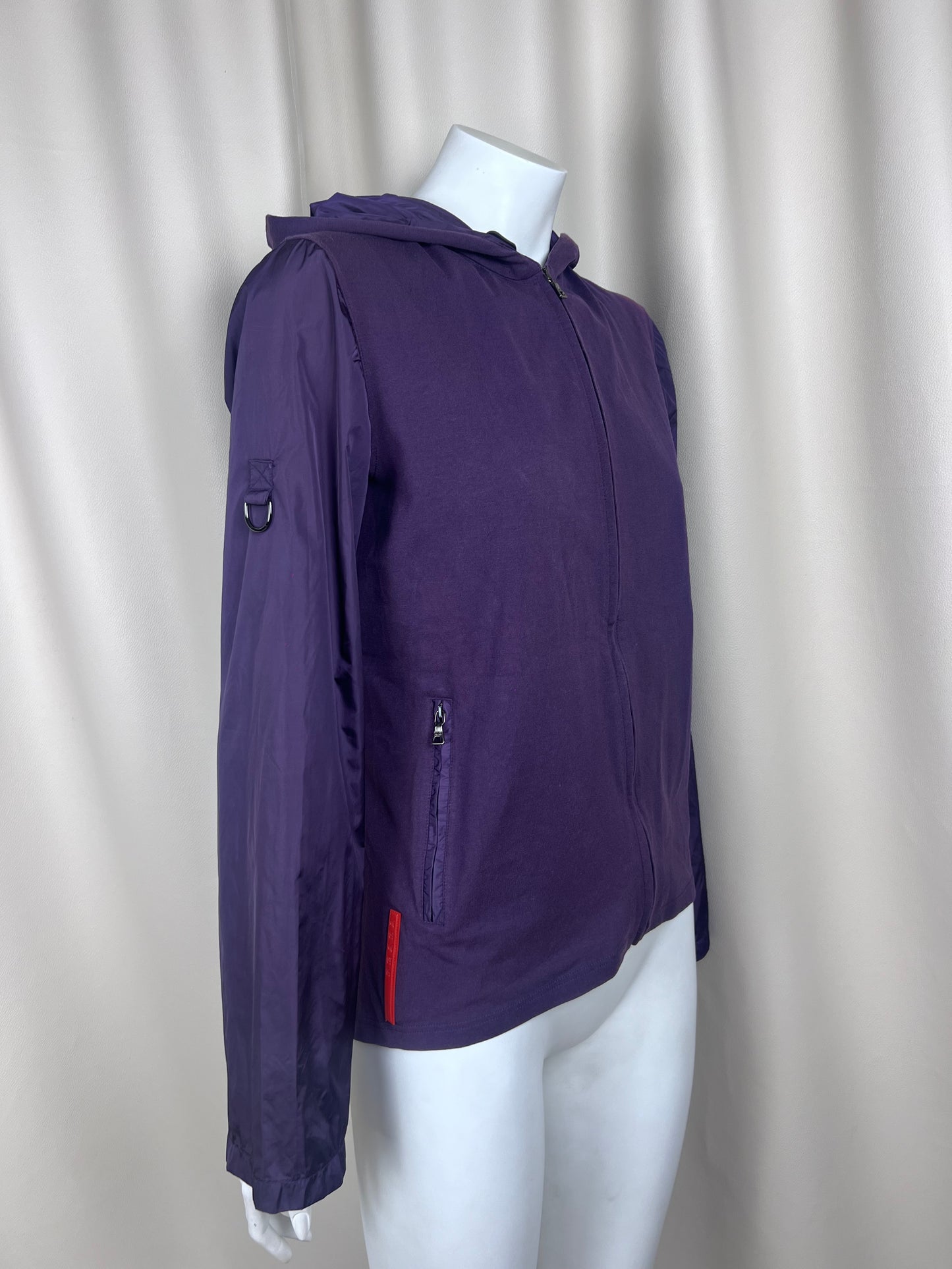 Prada 1990’s purple zip up jacket (M)