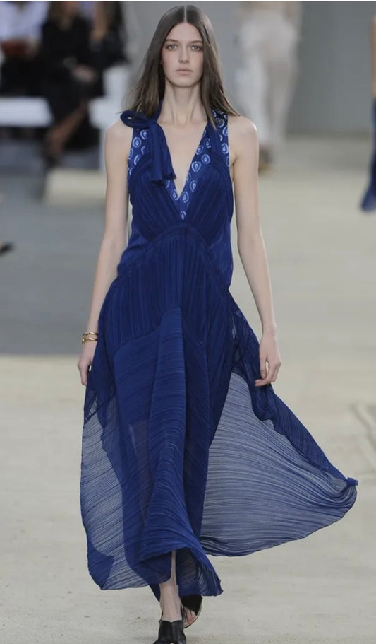 Chloé S/S 2014 blue pleats dress.