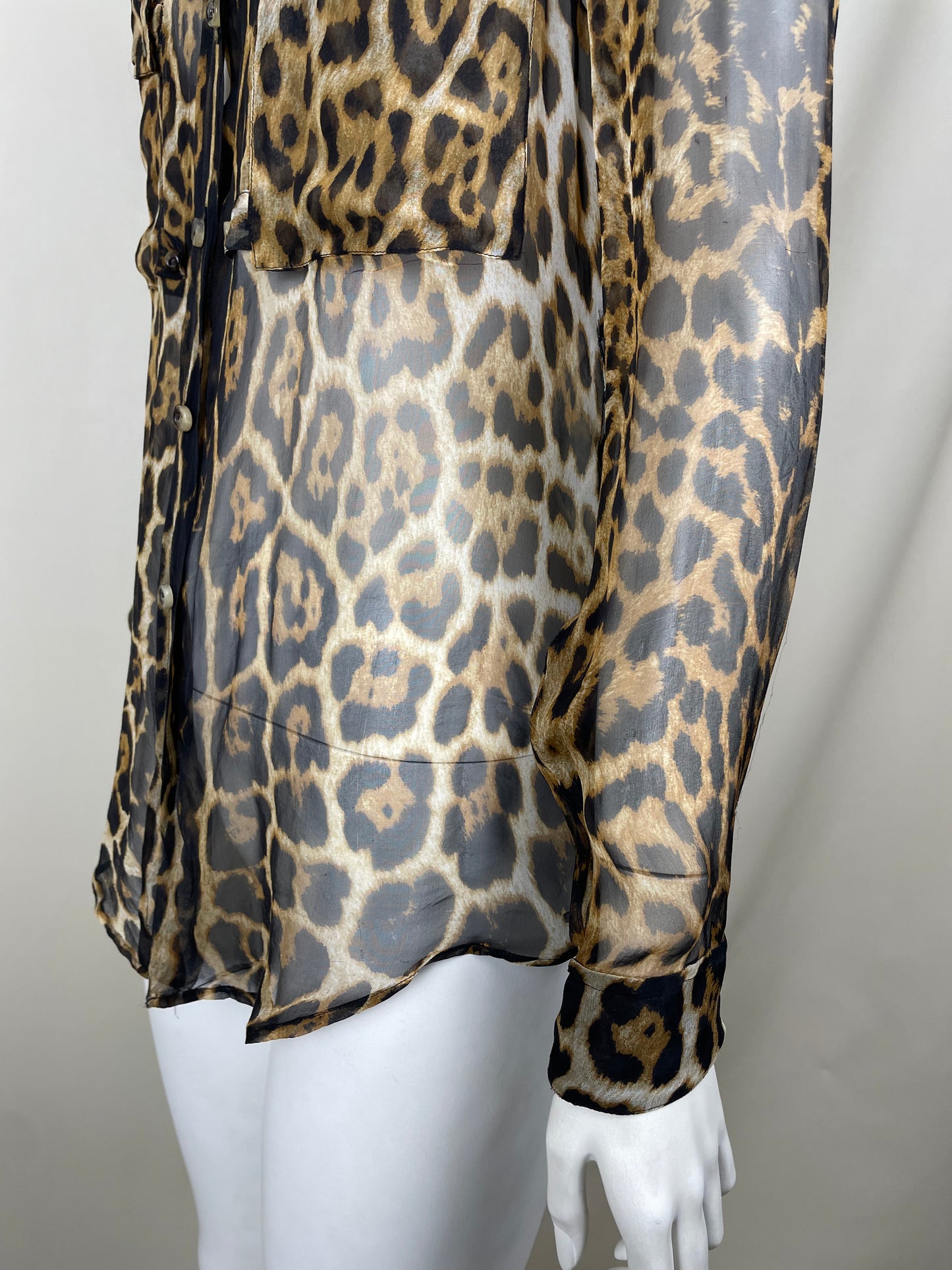 Yves Saint Laurent Leopard Print Shirt. (M)