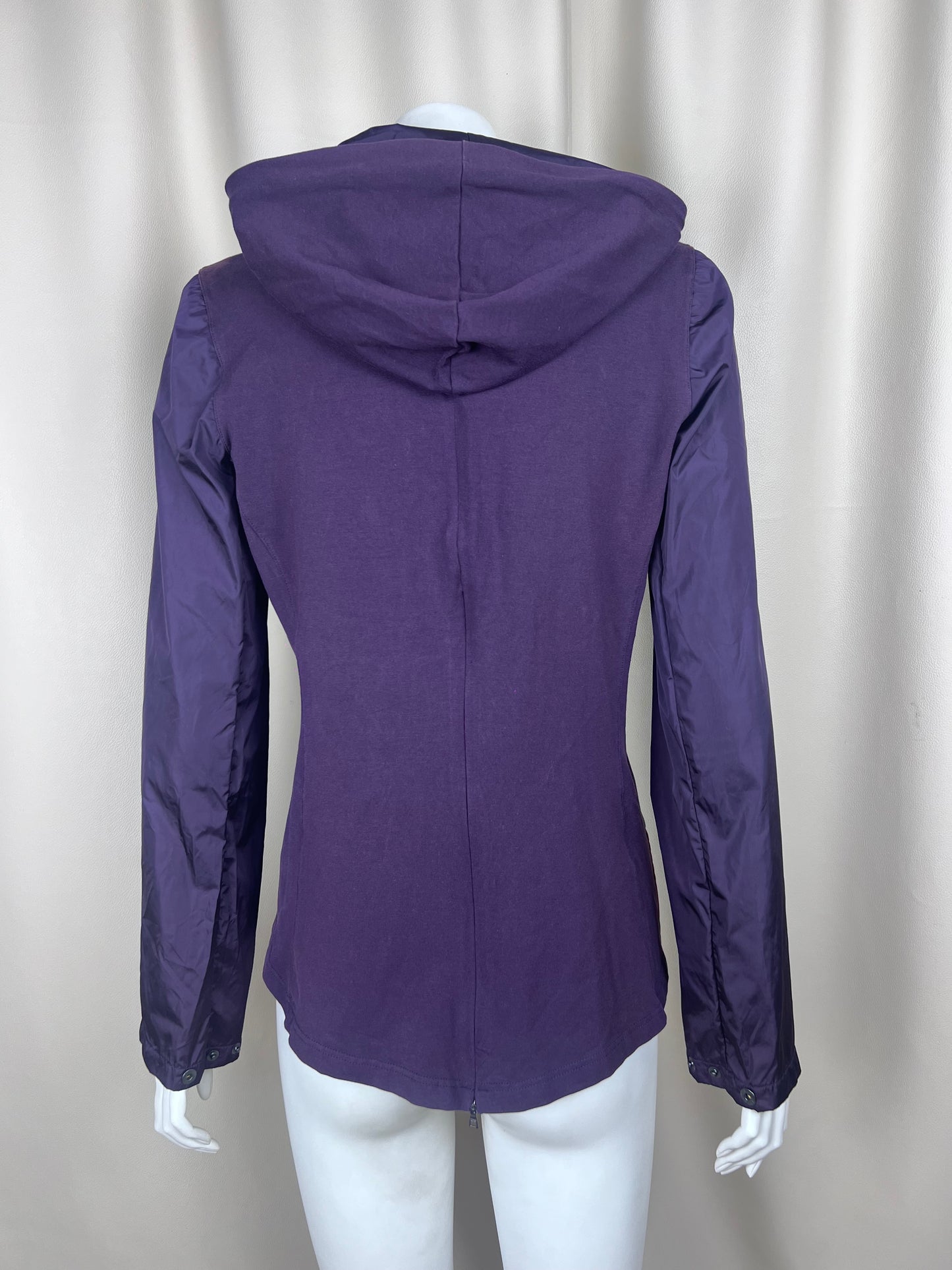 Prada 1990’s purple zip up jacket (M)