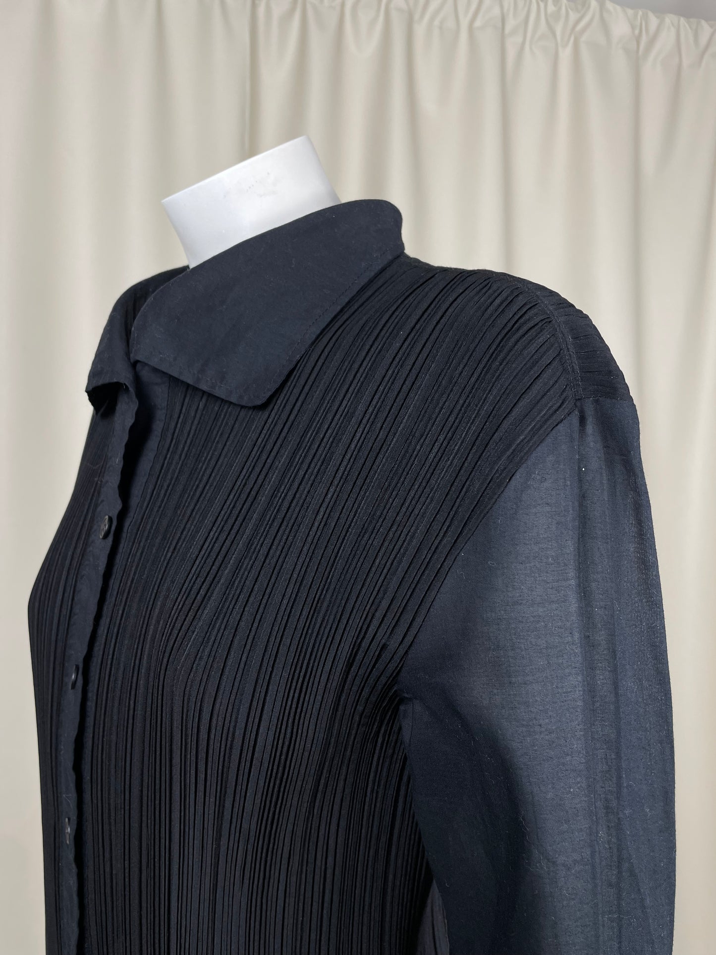 Issey Miyake Pleated Shirt (M)
