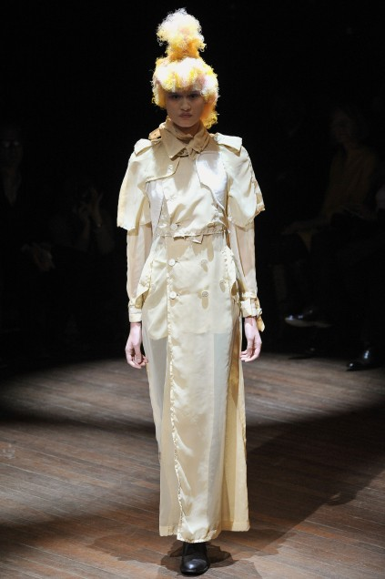 Comme Des Garçons S/S 2010 Trenchcoat (S)