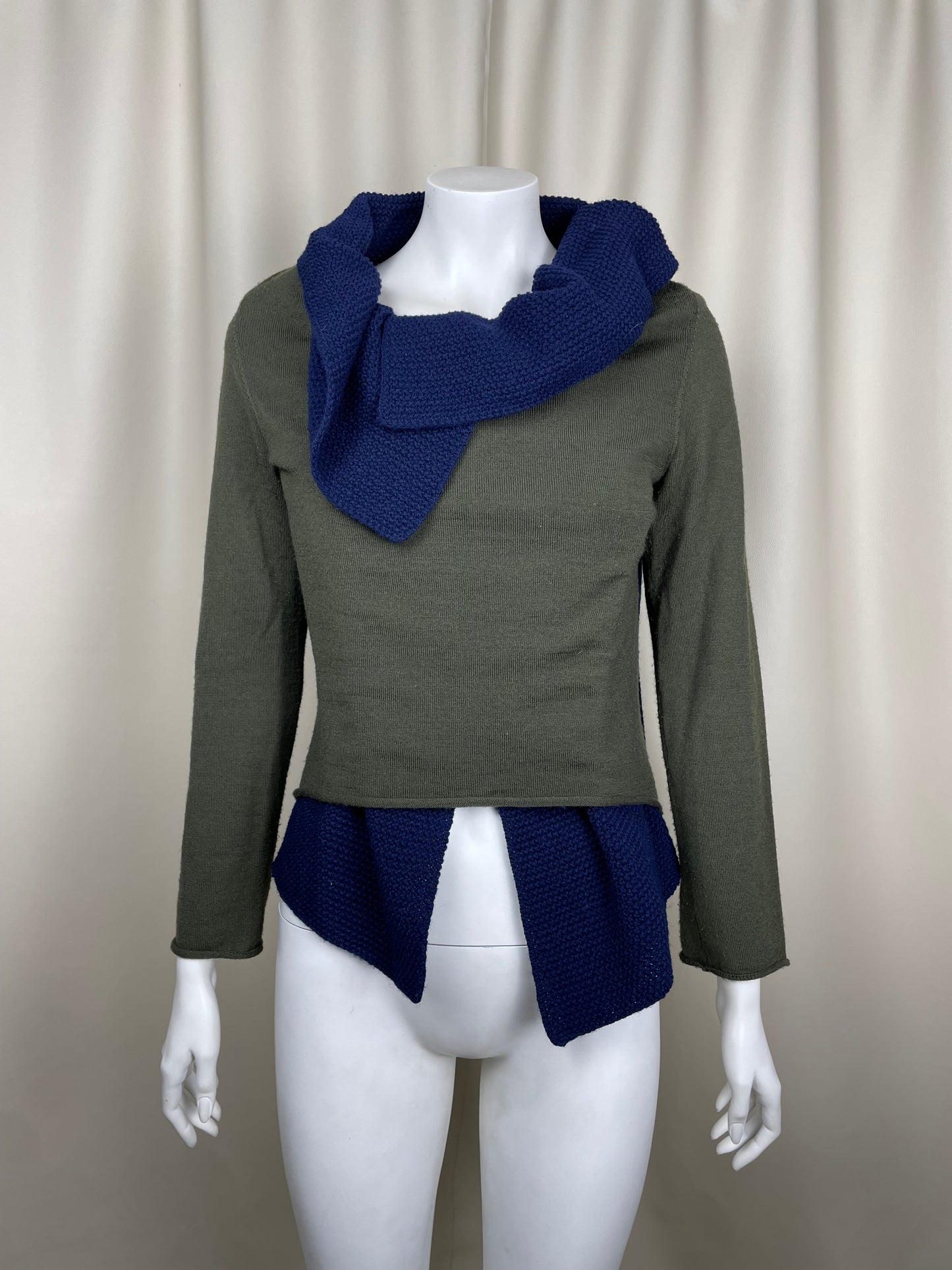 Comme Des Garçons F/W 2009 Sweater (M)