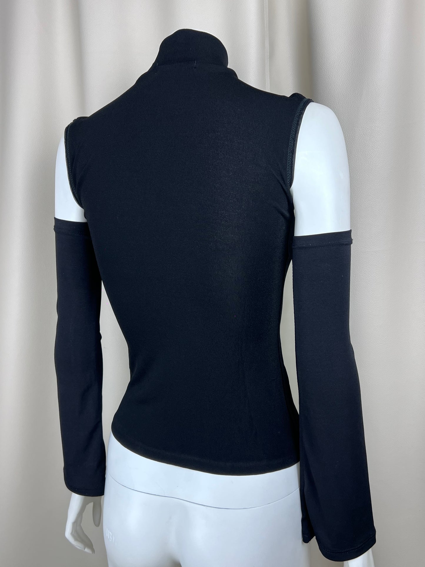 Marithe + François Girbaud 3 Piece Top (M)