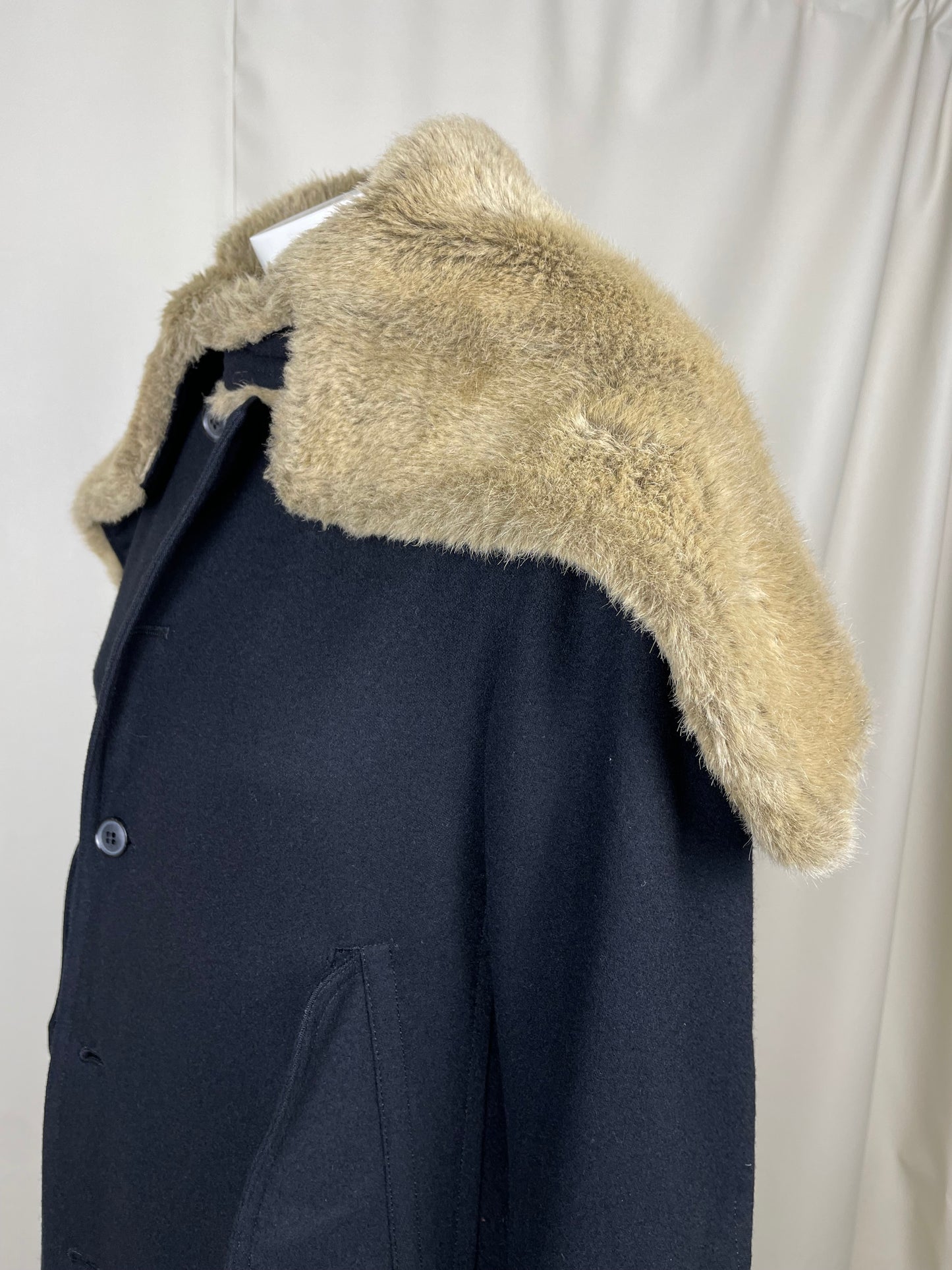 Yohji Yamamoto Fur Coat (M)