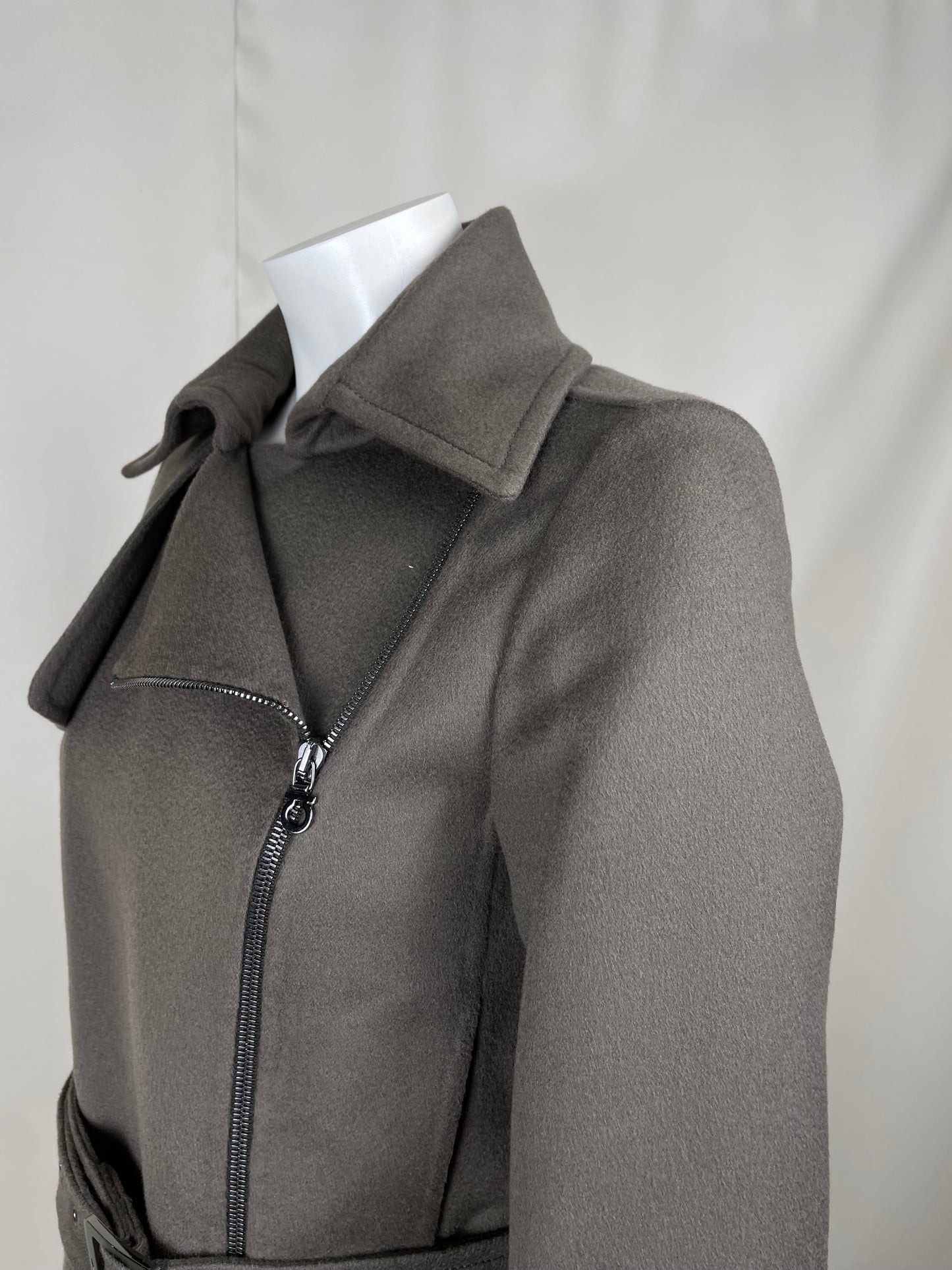 Ferragamo 2000’s Cashmere Perfecto Jacket (M)