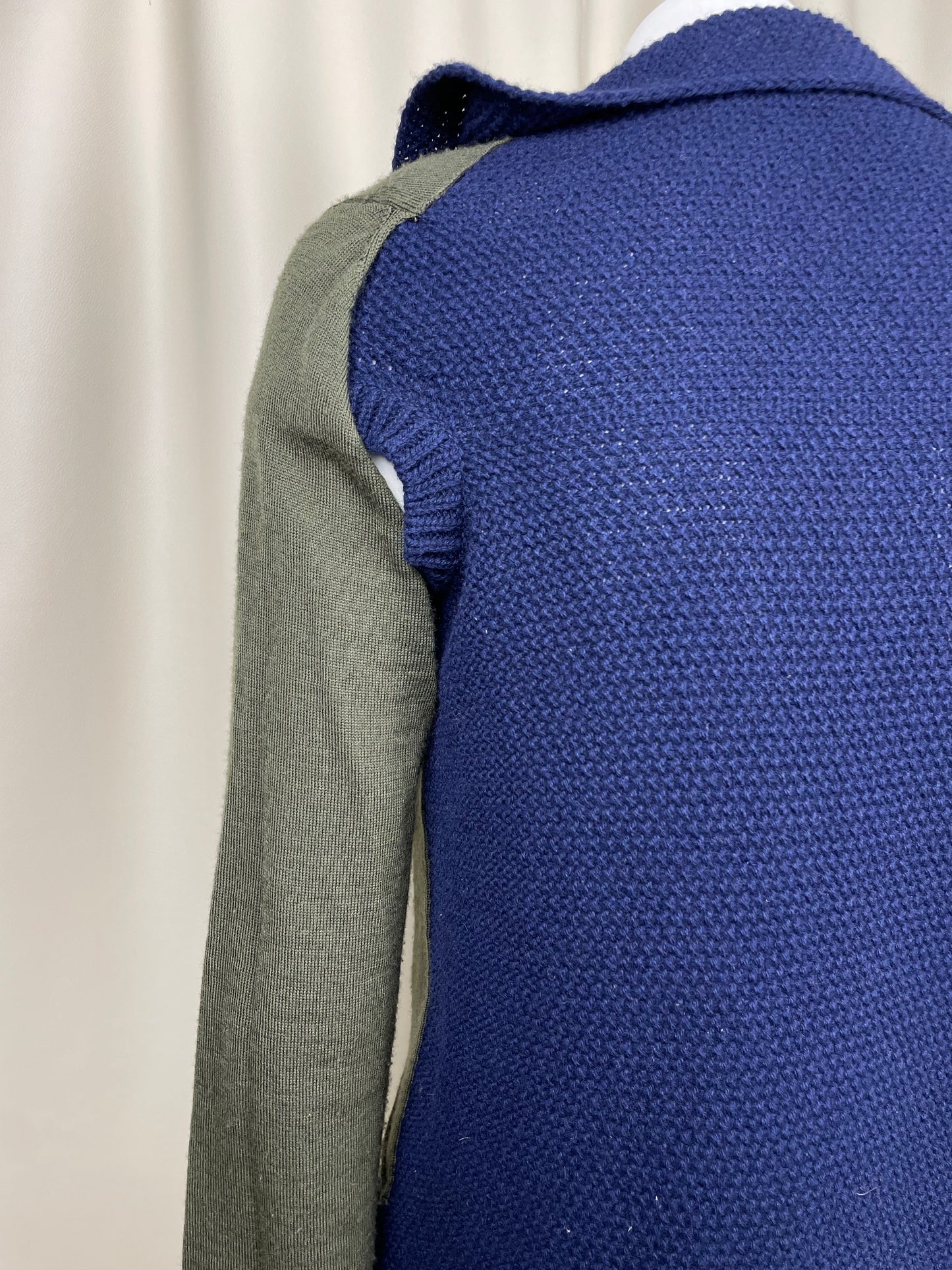 Comme Des Garçons F/W 2009 Sweater (M)
