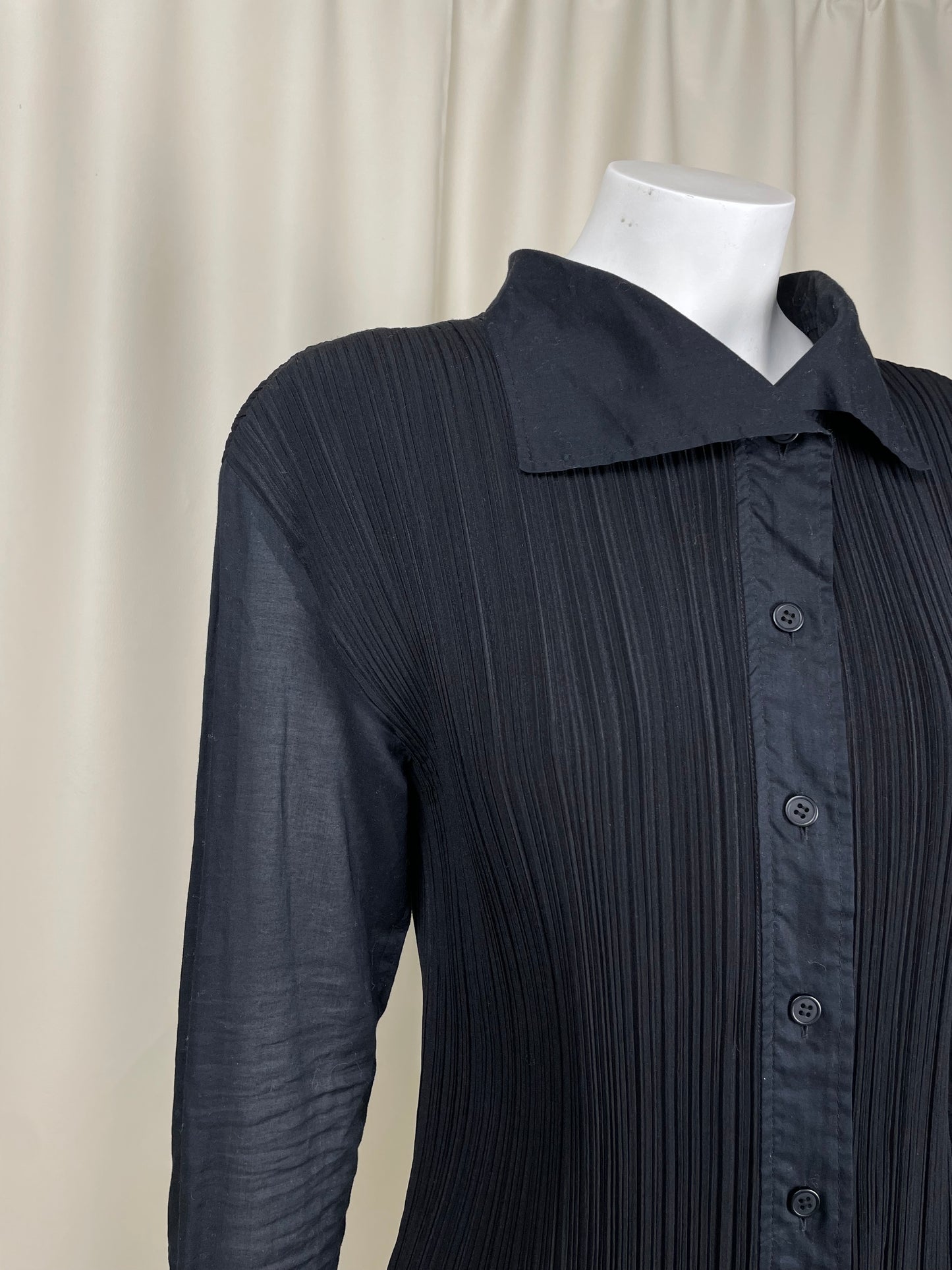 Issey Miyake Pleated Shirt (M)