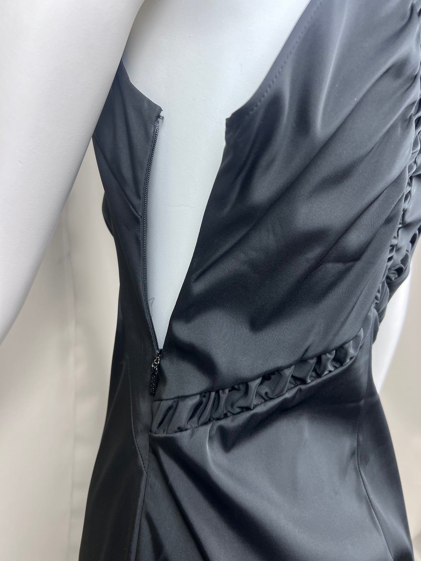 Gucci by Tom Ford S/S 2004 dress (M)
