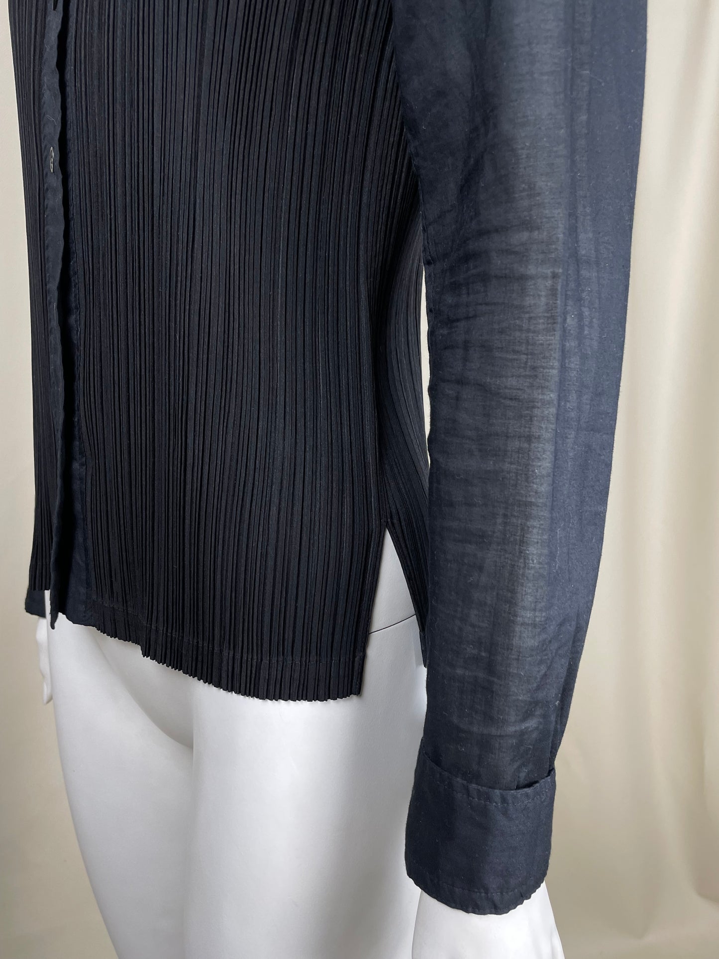 Issey Miyake Pleated Shirt (M)