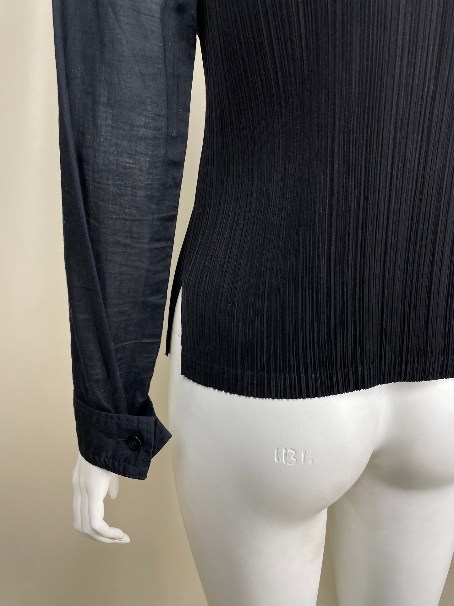 Issey Miyake Pleated Shirt (M)