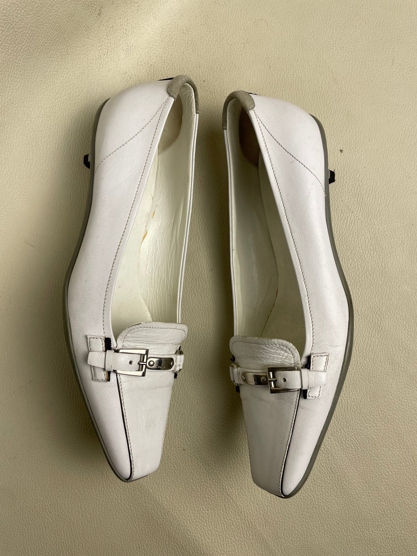Prada Kitten Heels (37’5)