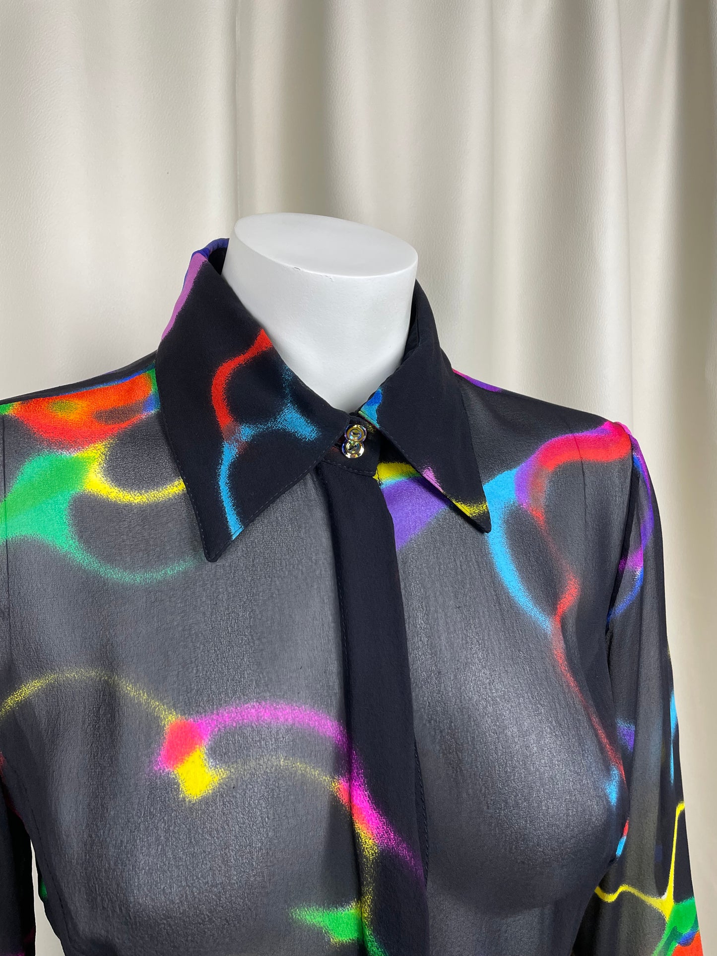 Gianni Versace 90’s Silk Shirt (M)