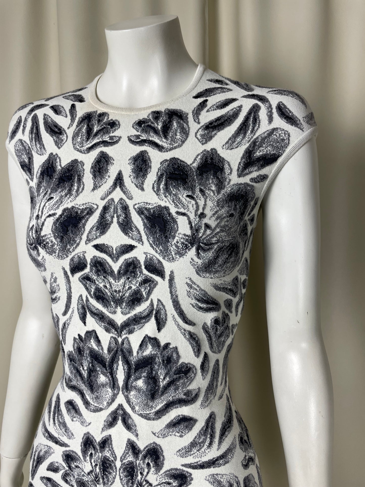 Alexander McQueen 2000’s Knit Printed Dress (S)