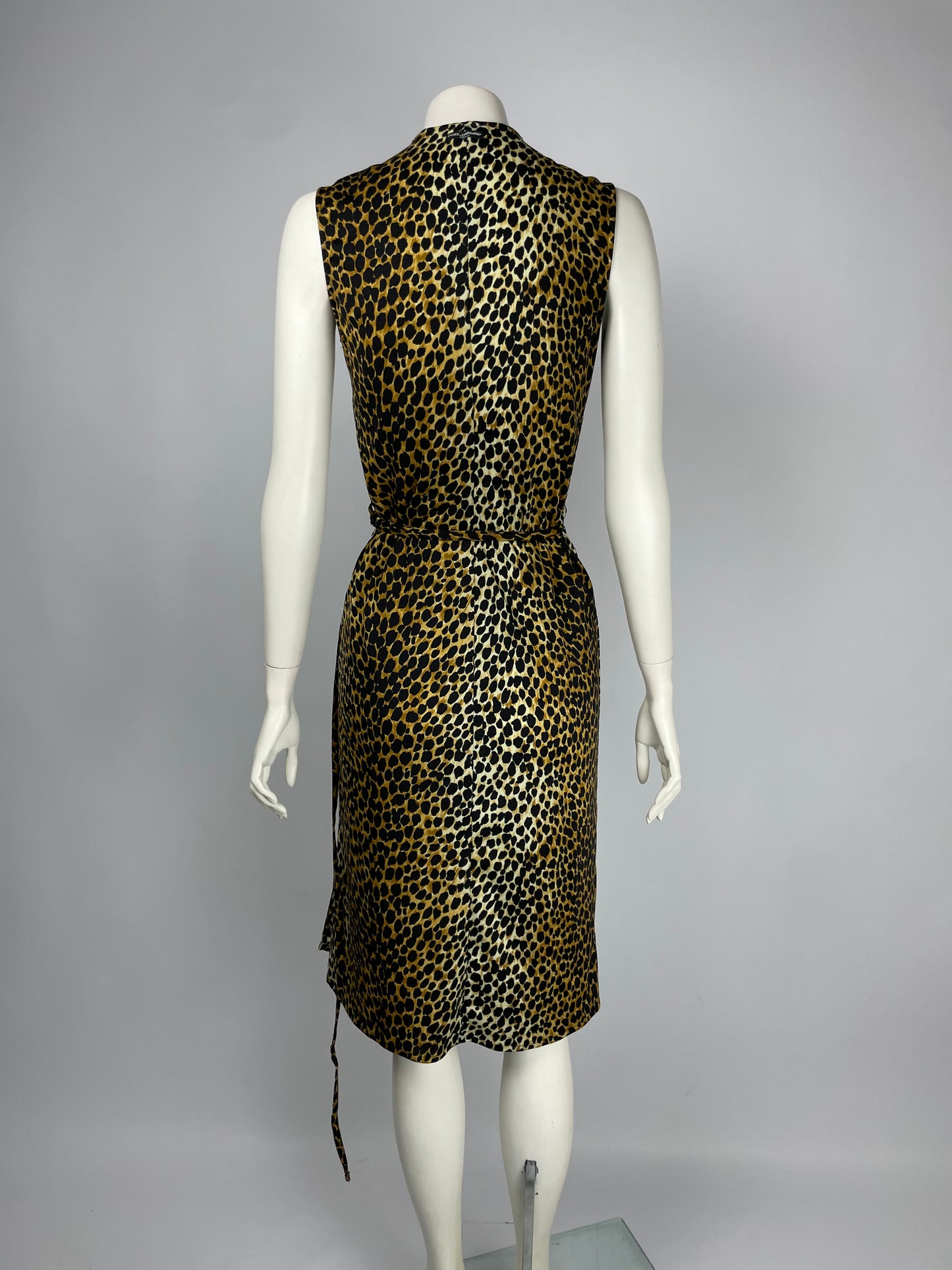 Dolce Gabbana 1990’s Cheetah tied dress.