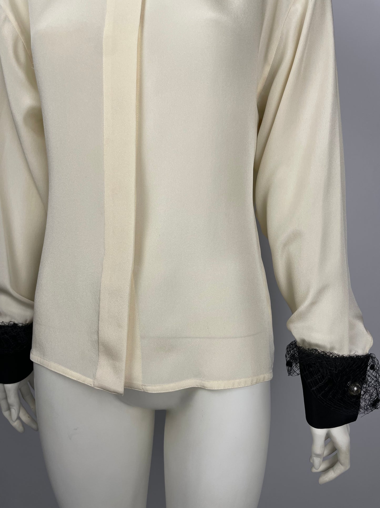 Gianni Versace F/W 1989 Silk and lace shirt