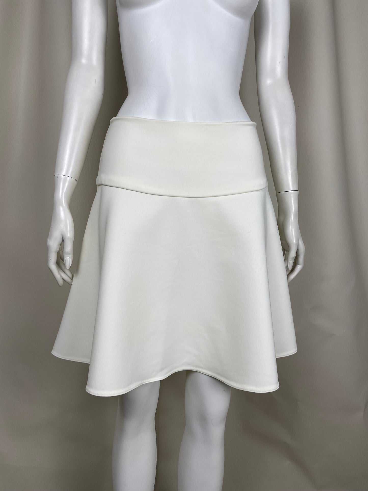 Prada 2000’s Nylon Mini Skirt (XS)