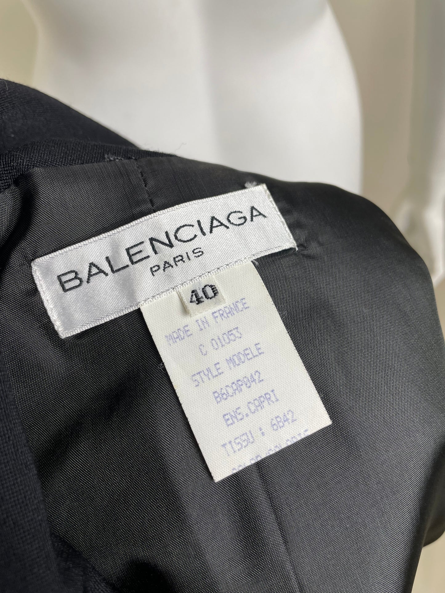Balenciaga Early 1990’s Short Tailored Jacket (M)