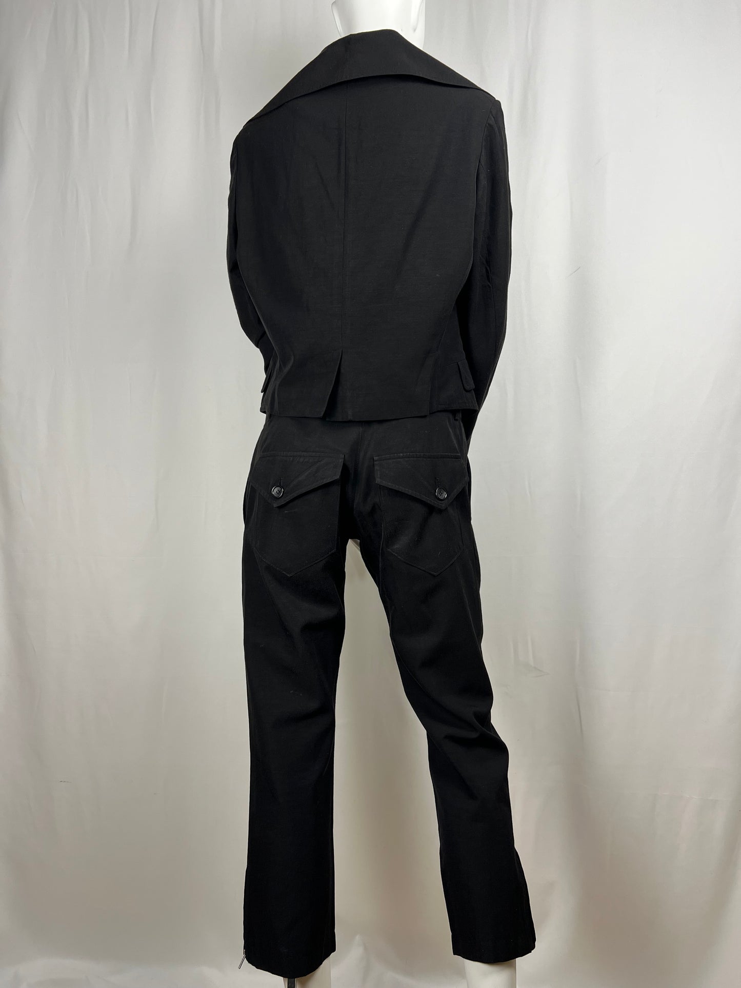 Yohji Yamamoto Suit (M)