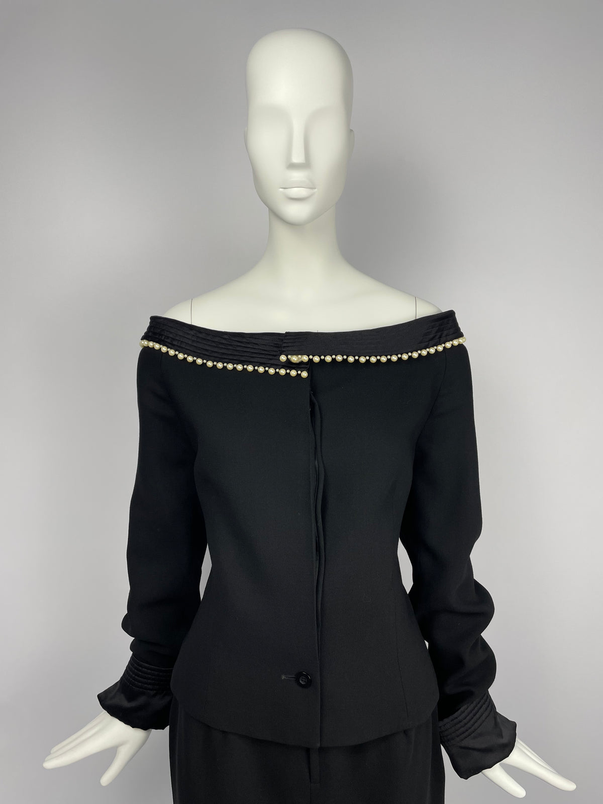 Gianni Versace Istante F/W 1990 Pearled neckline suit