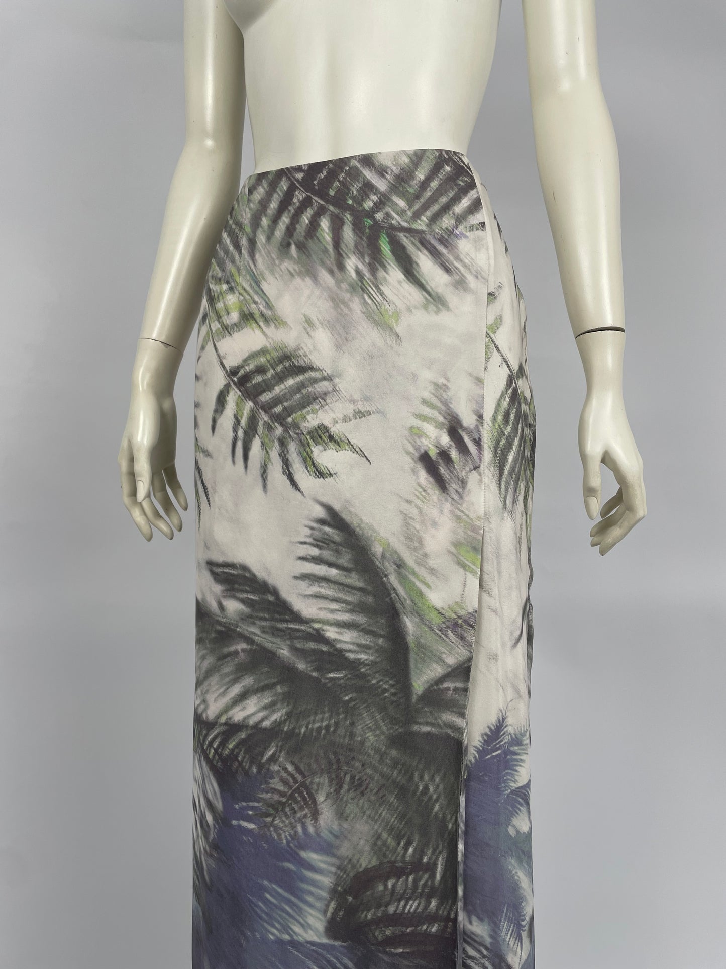 Armani 2000’s floral maxi skirt