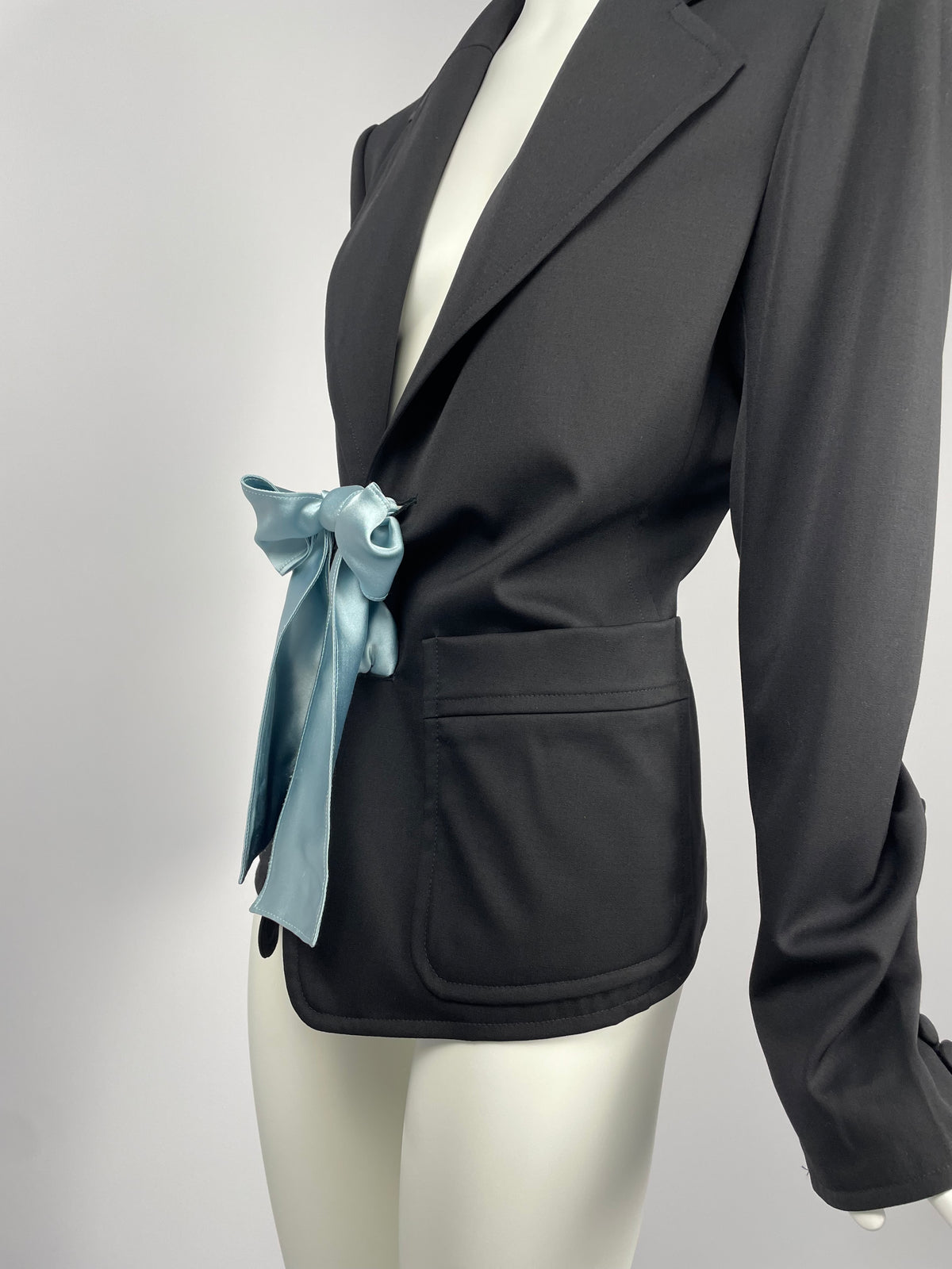 Saint Laurent by Tom Ford F/W 2003 blue tie blazer
