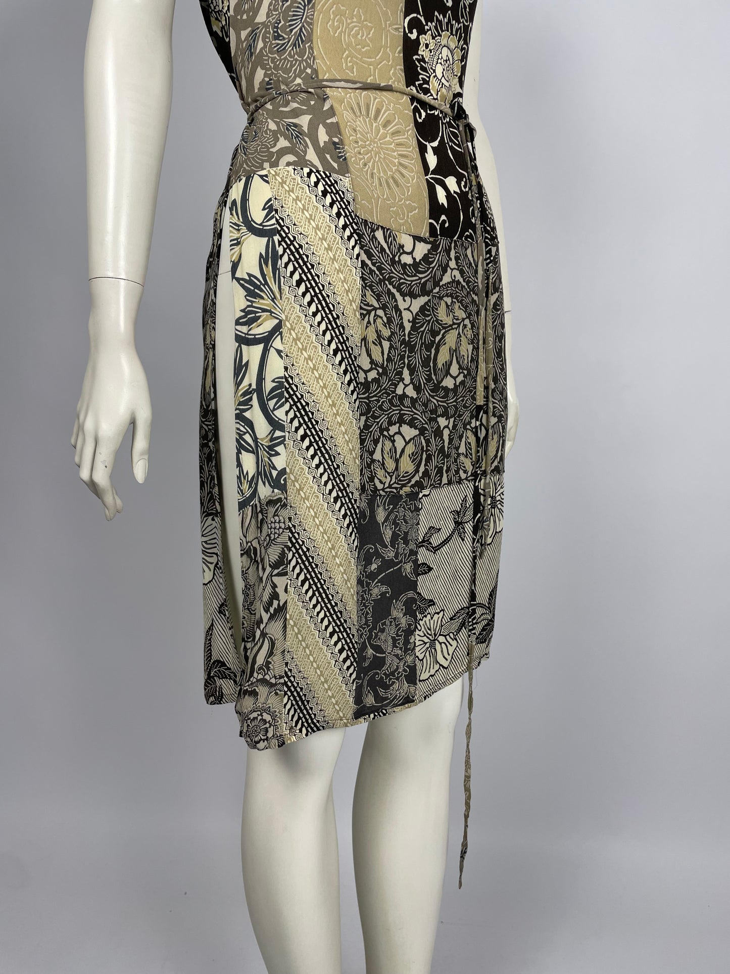 Kenzo 2000’s flower print bondage dress.
