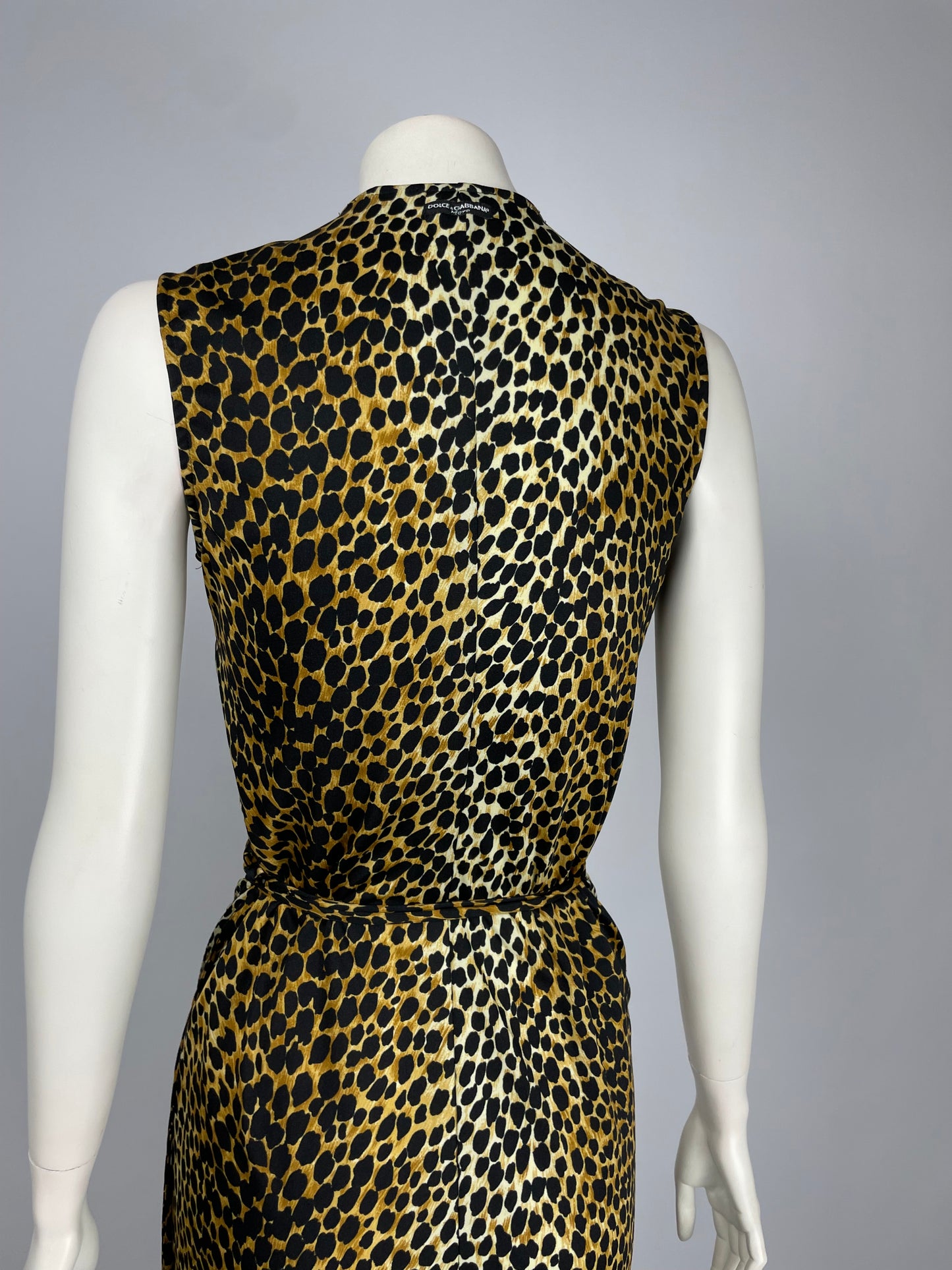 Dolce Gabbana 1990’s Cheetah tied dress.