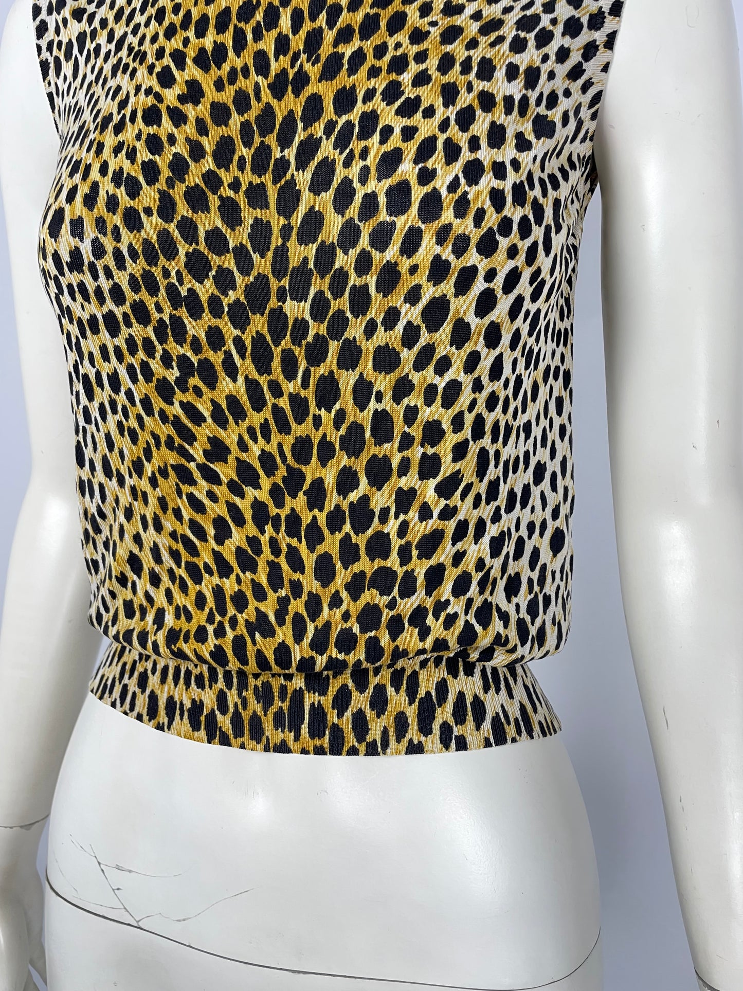 Dolce & Gabbana S/S 1996 sleeveless tank top.