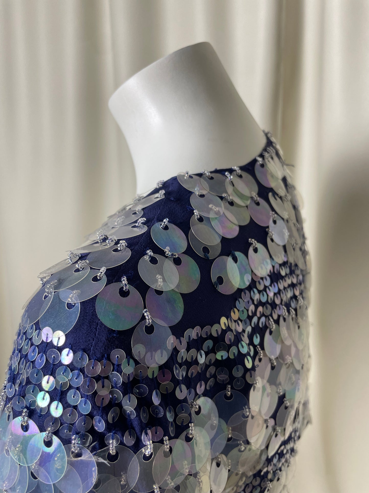 Armani 2000’s Sequin Cape (M)