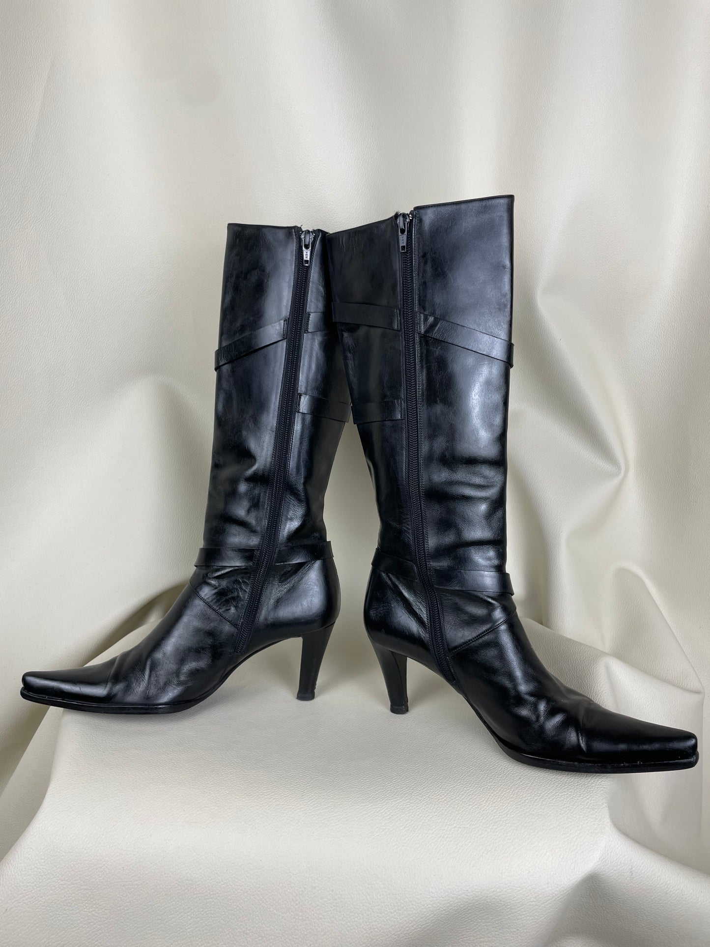 Balenciaga Leather Boots (37)