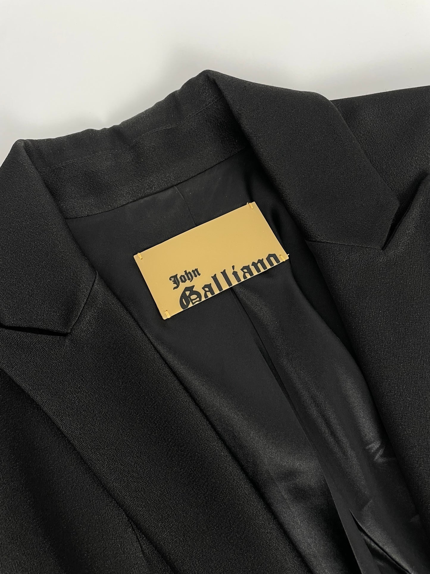 John Galliano S/S 2004 overlapped close up blazer