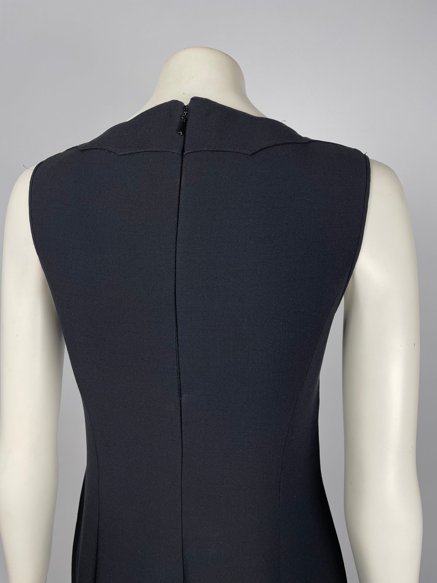 Dior 2010’s sheath dress.