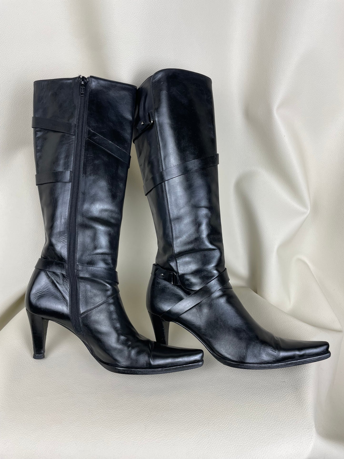 Balenciaga Leather Boots (37)