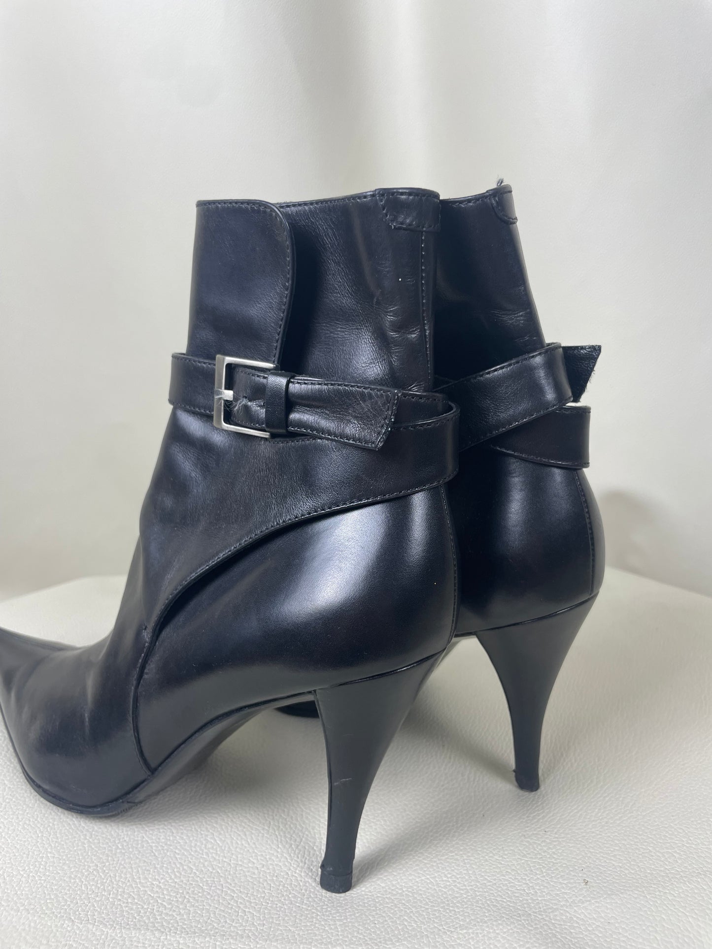 Saint Laurent by Tom Ford 2000’s Leather Heel Boots (37’5)