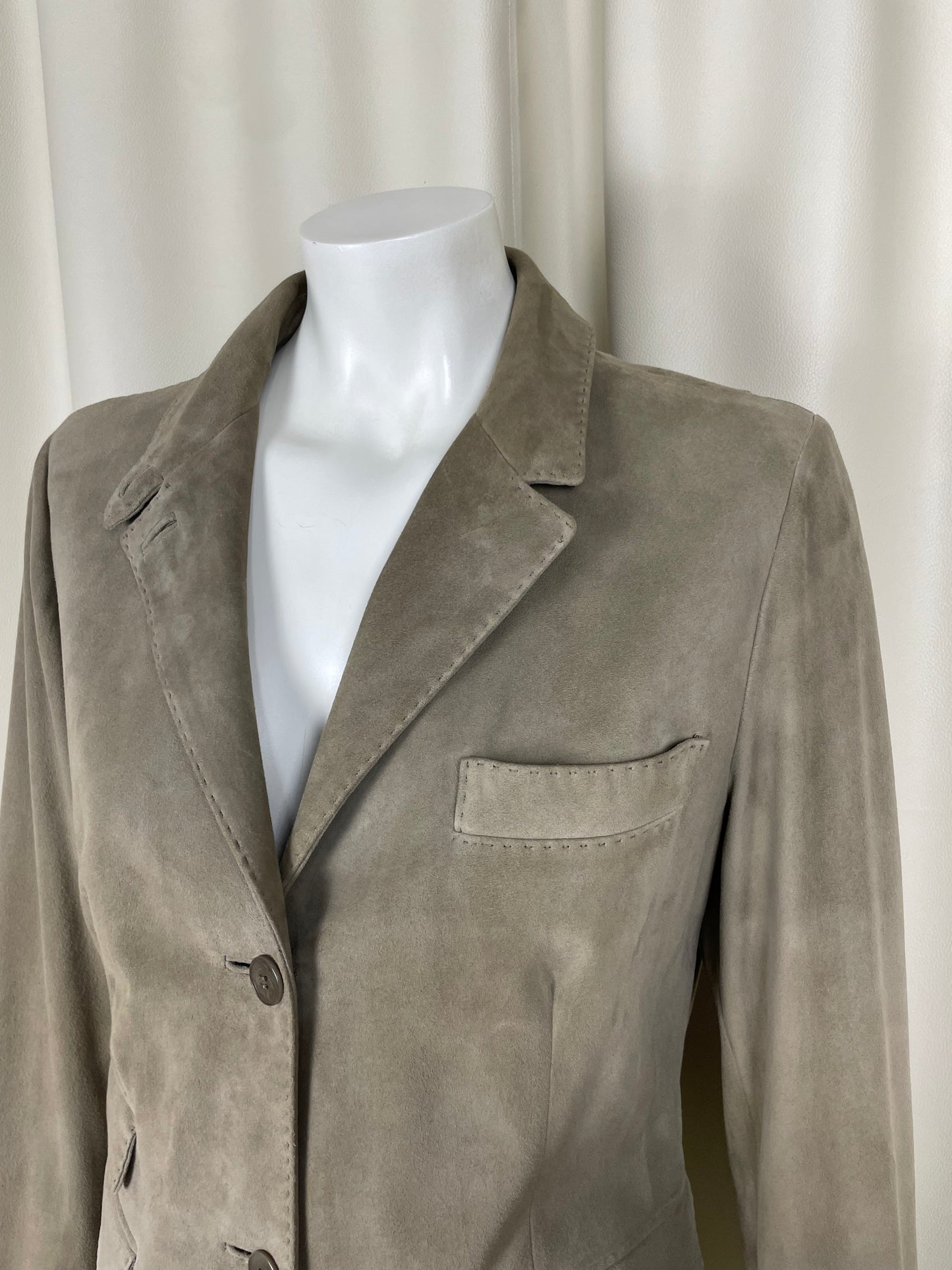 Loro Piana Asymmetrical Suede Blazer (M)