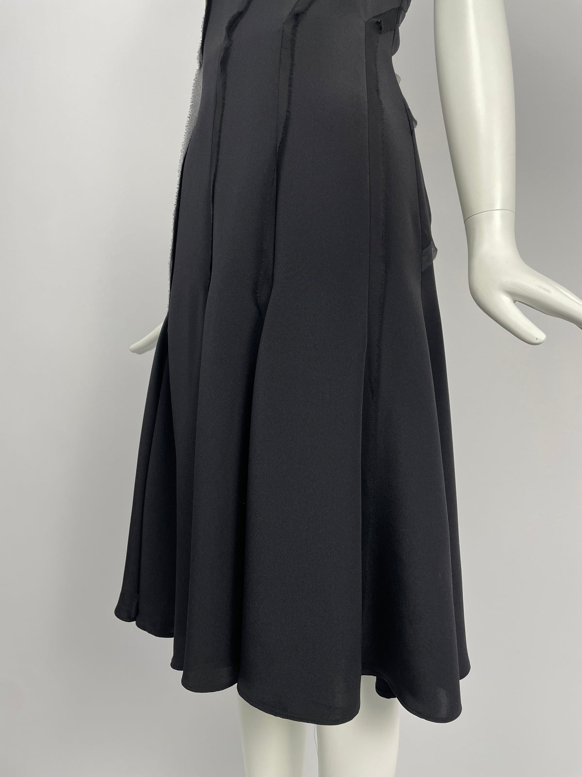 Oscar de la Renta 2000's Bias cut silk dress