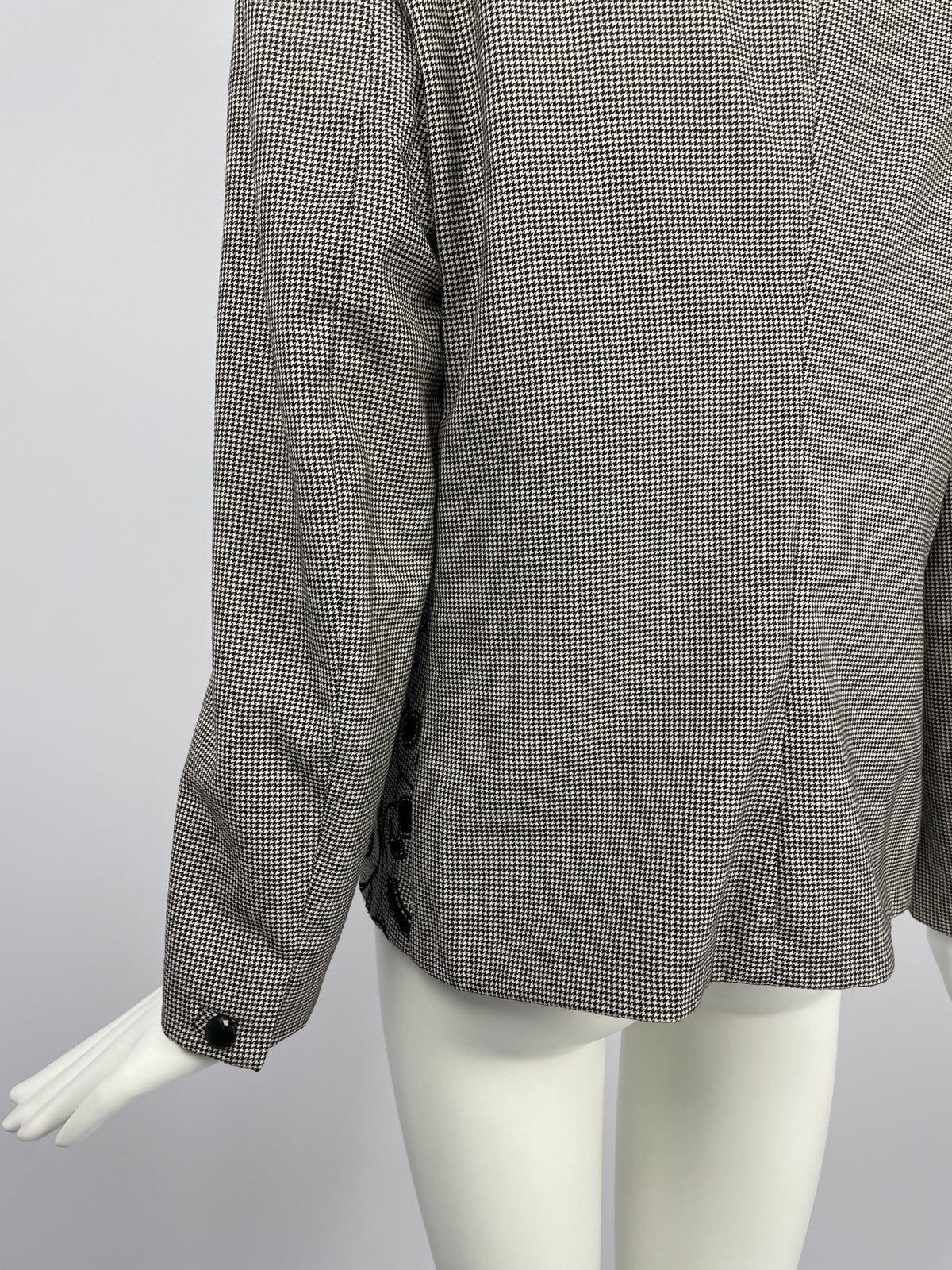 Gianni Versace Couture F/W 1989 tribal houndstood blazer