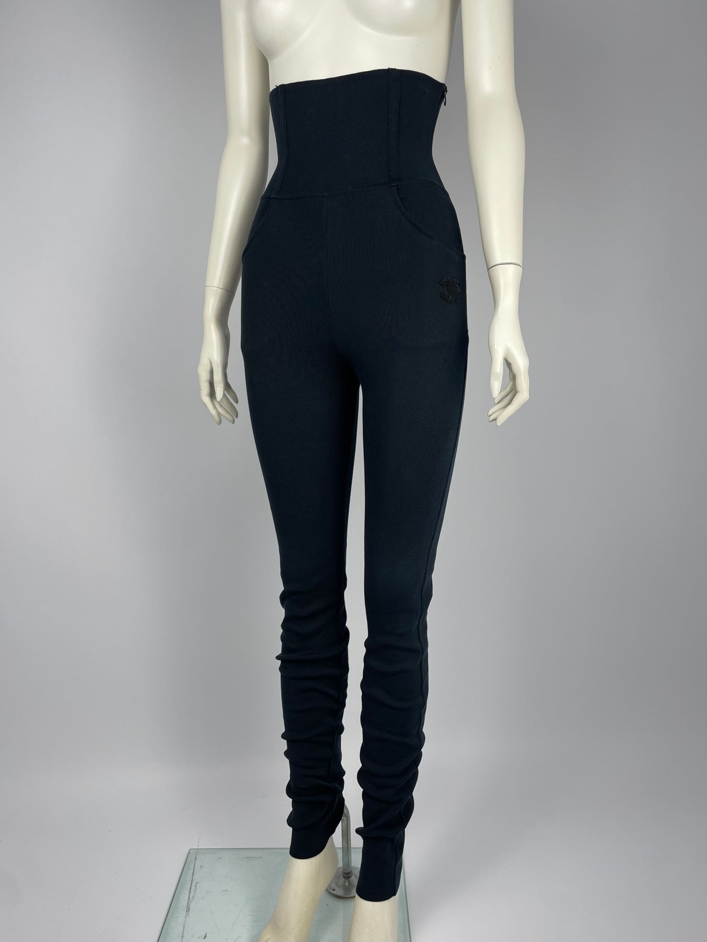 Chanel 2000’s Corset High top legging.