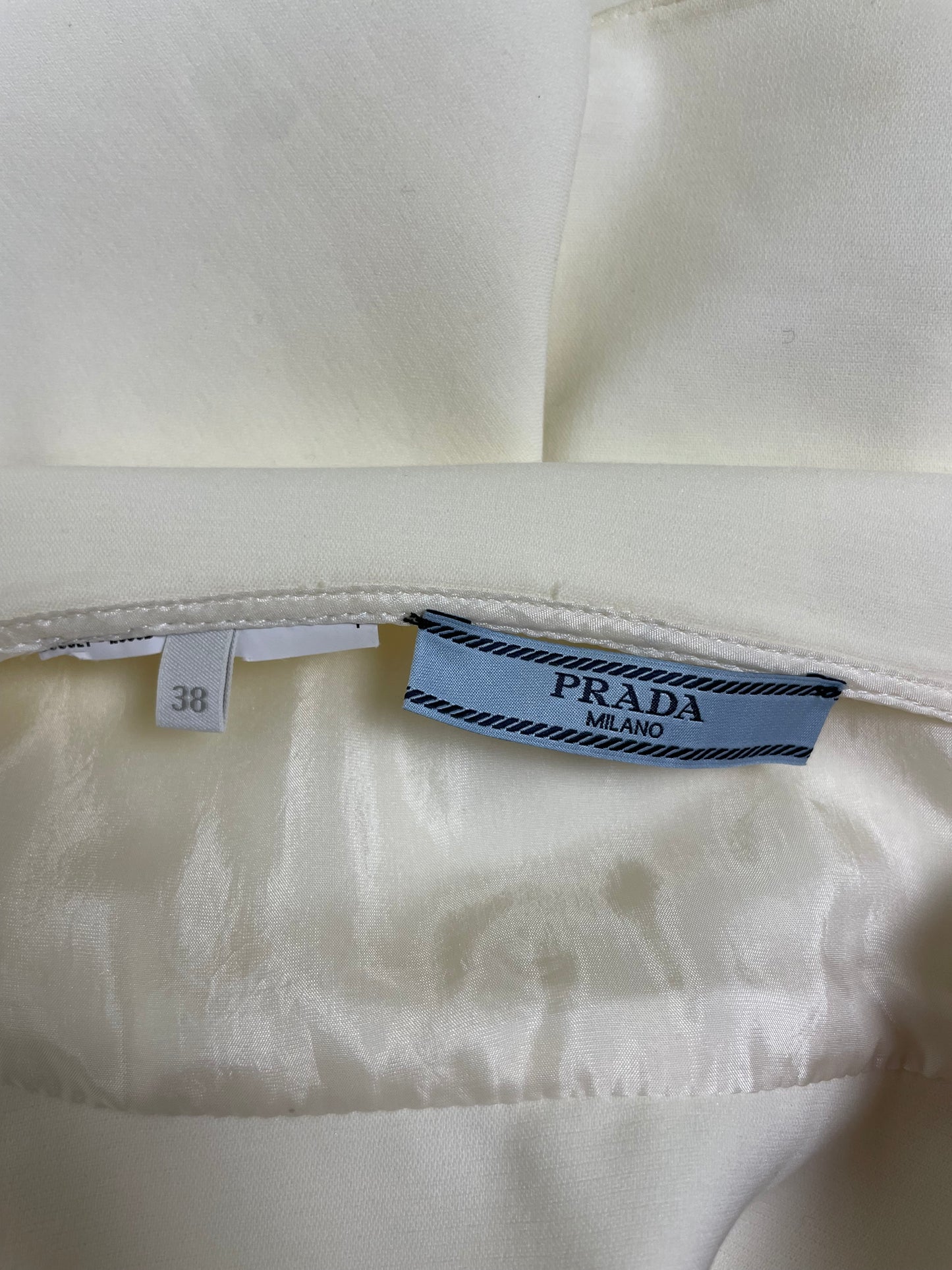 Prada 2000’s Nylon Mini Skirt (XS)