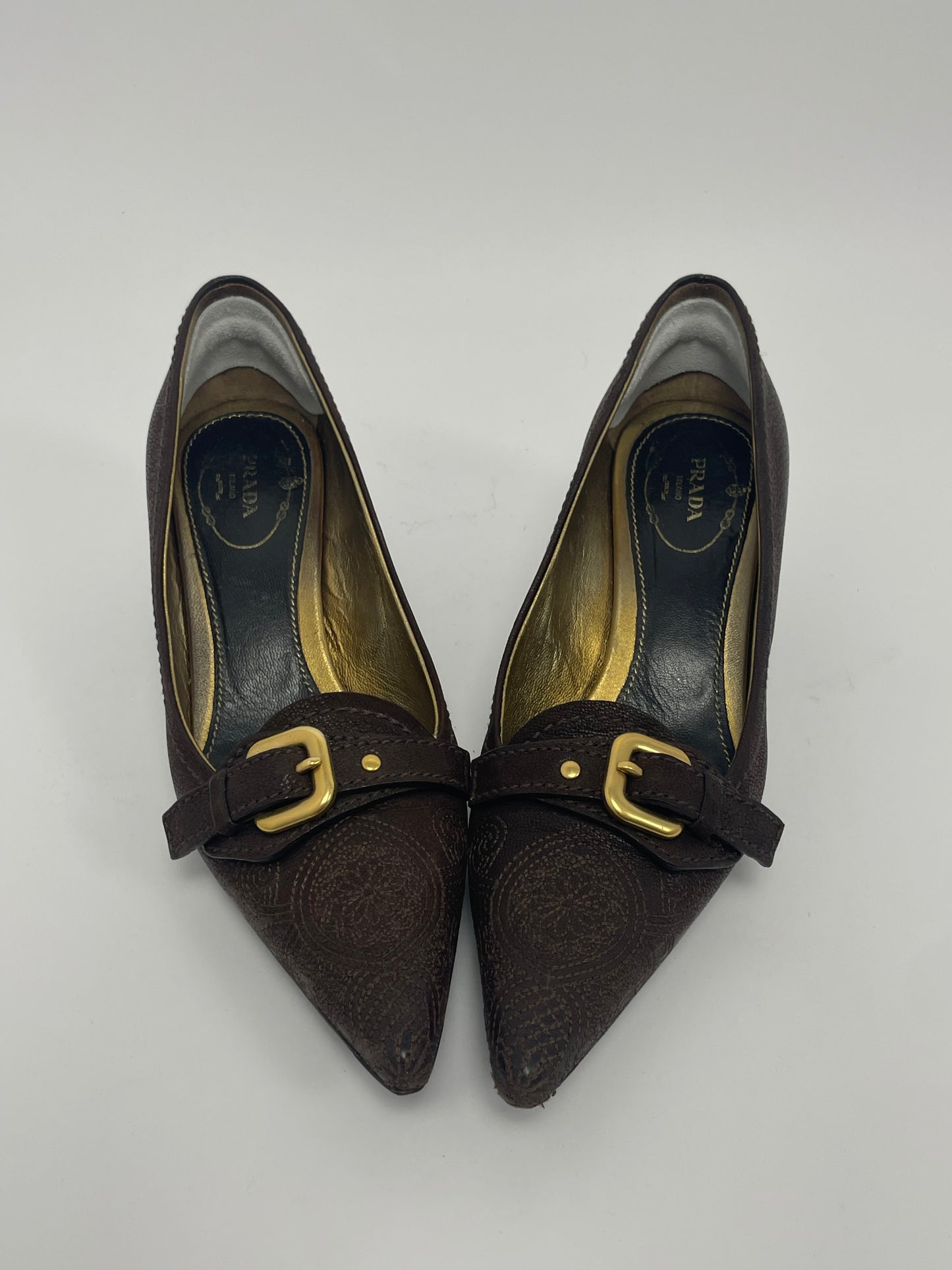 Prada 2000’s Embroidery kitten heels.
