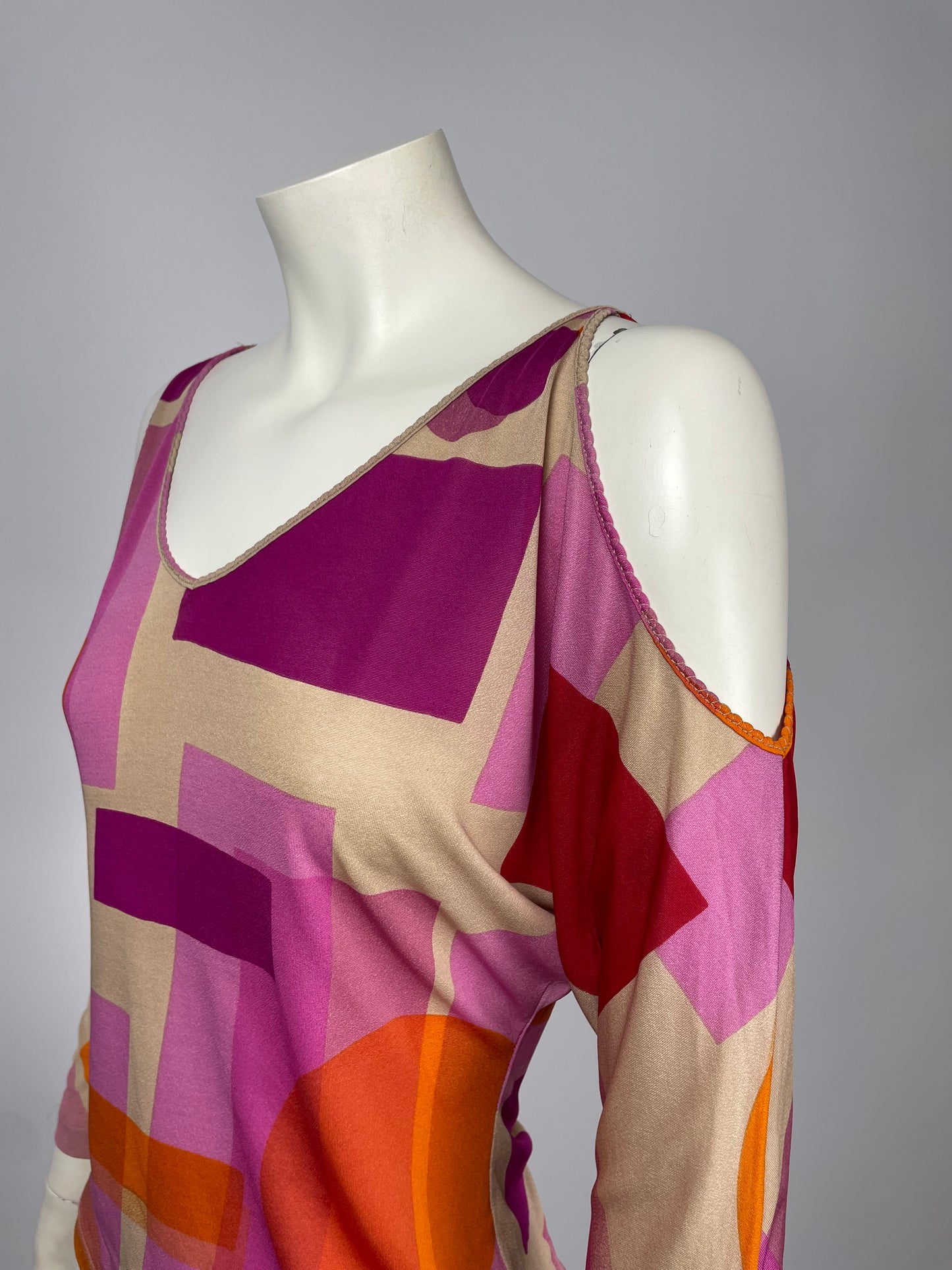 Claude Montana 2000’s Open shoulders blouse