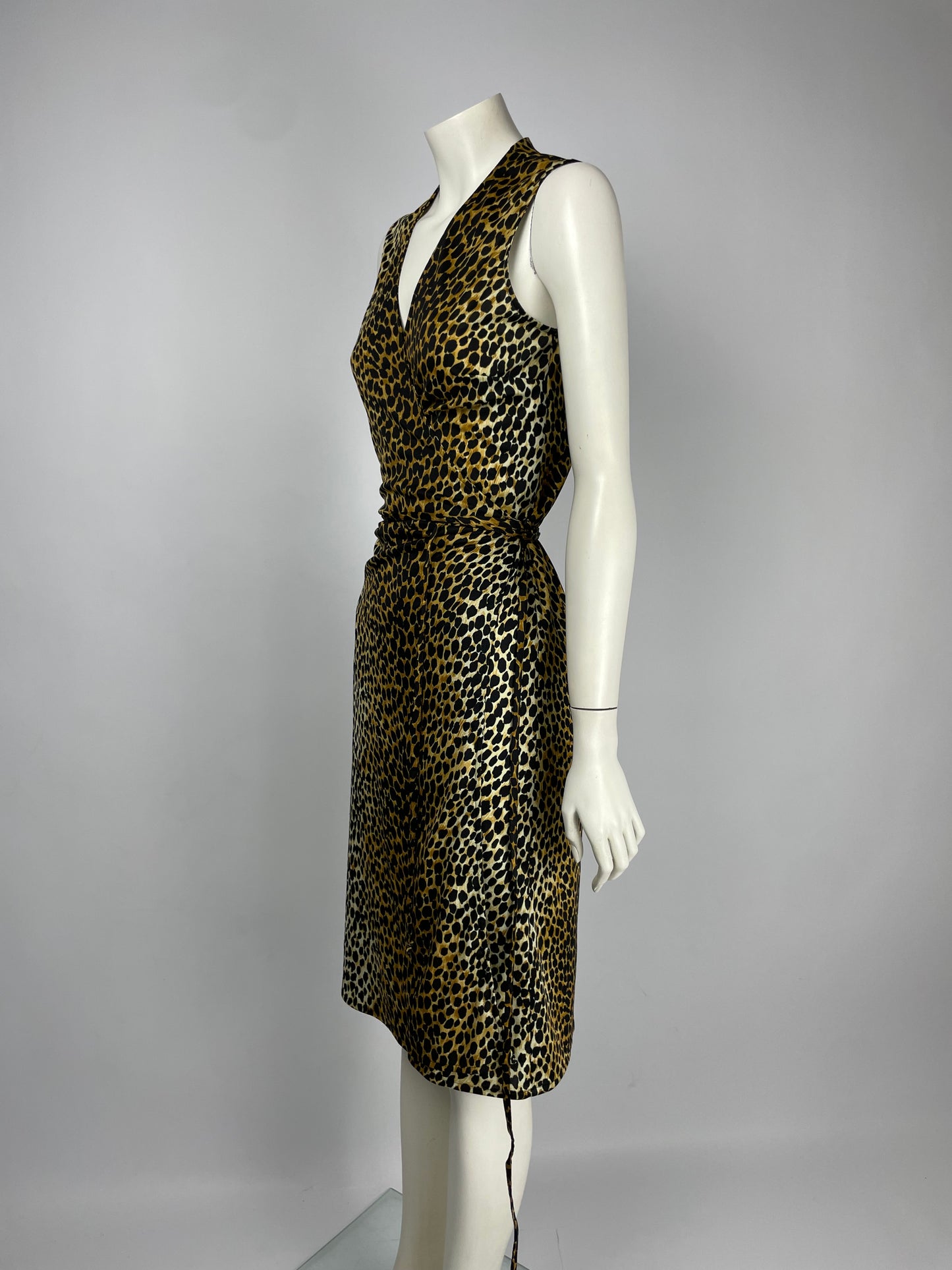Dolce Gabbana 1990’s Cheetah tied dress.
