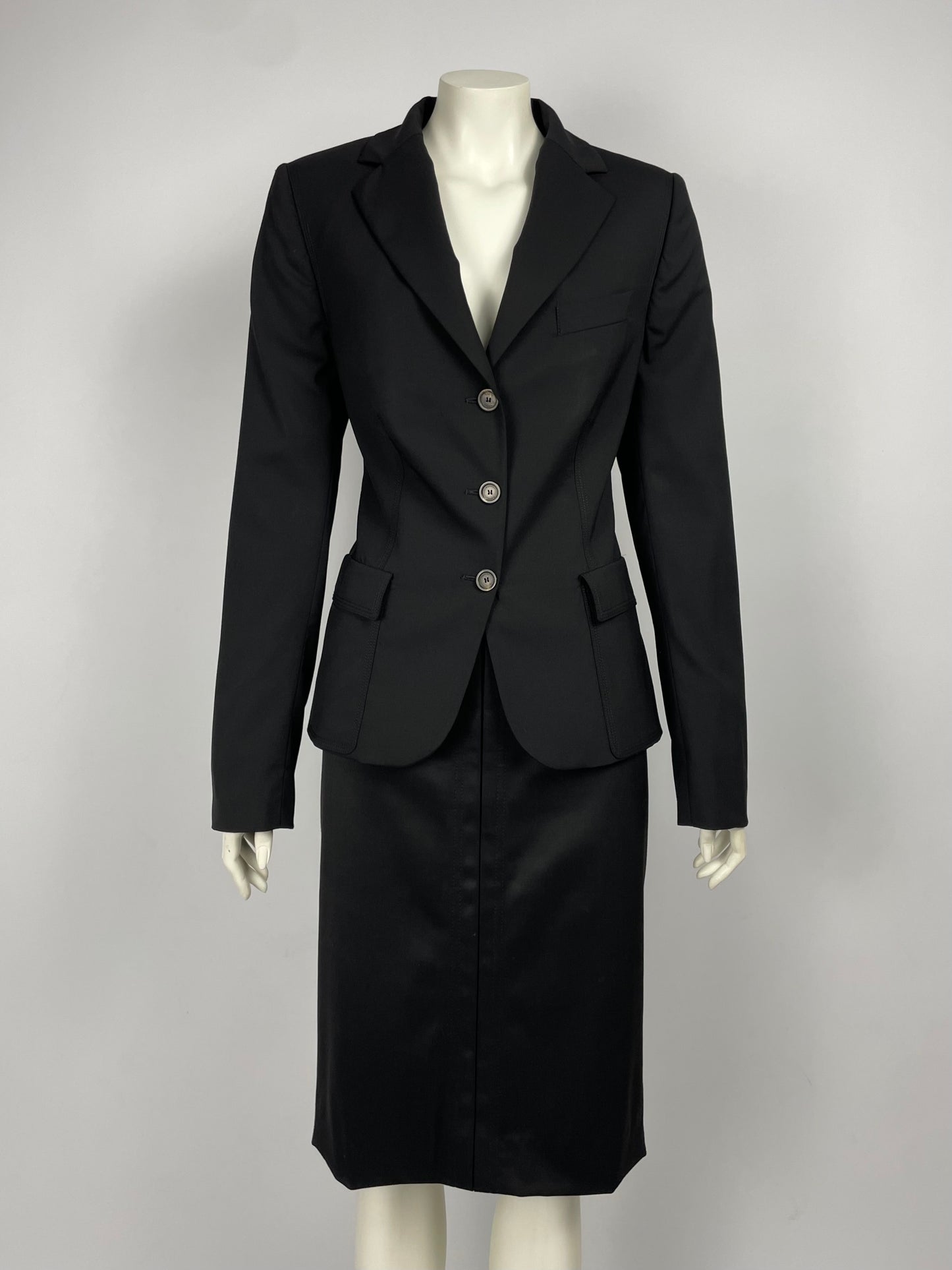 Gucci by Tom Ford F/W 2004 Suit